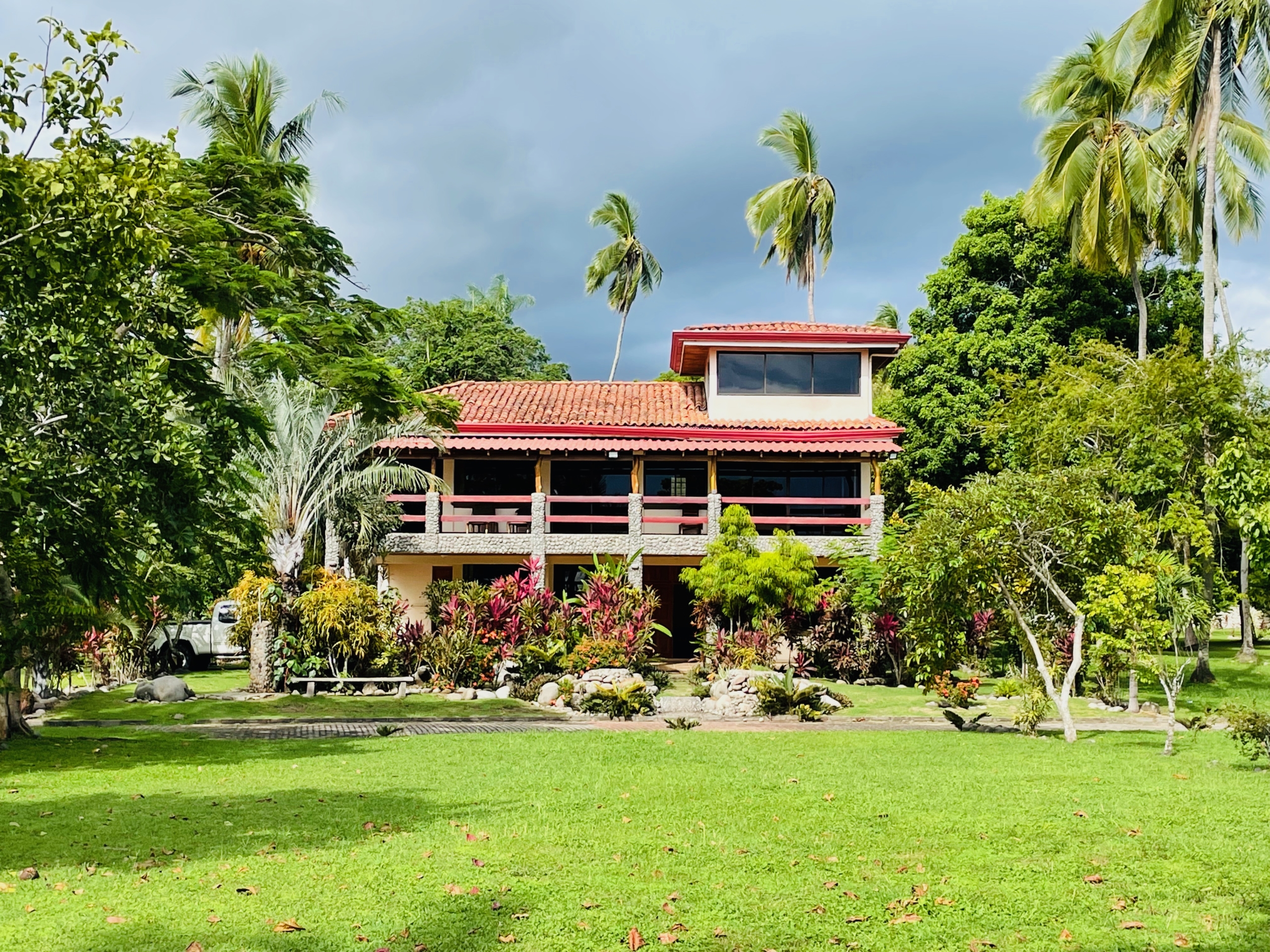 boca-barranca-villa-for-sale