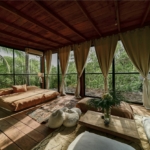 yoga-surf-shacks-at-la-saladita