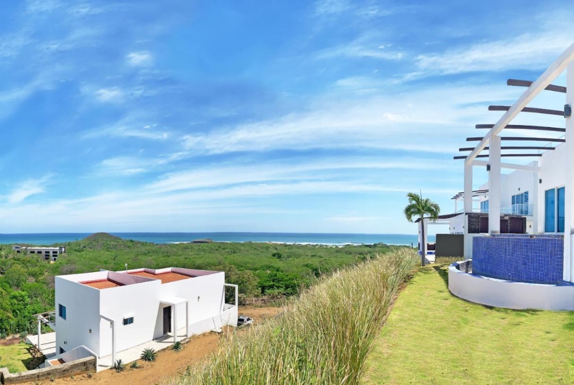 surf-ranch-popoyo