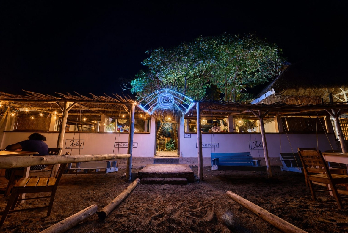 beachfront-boutique-surf-hotel-for-sale-nicaragua