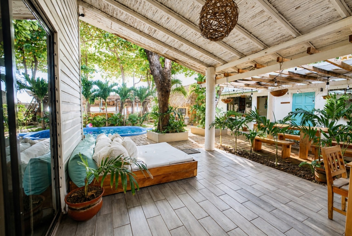 beachfront-boutique-surf-hotel-for-sale-nicaragua