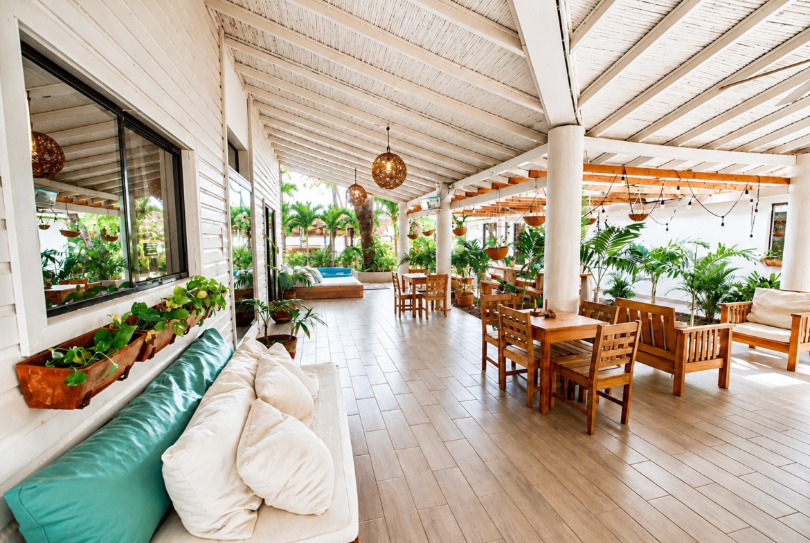 beachfront-boutique-surf-hotel-for-sale-nicaragua