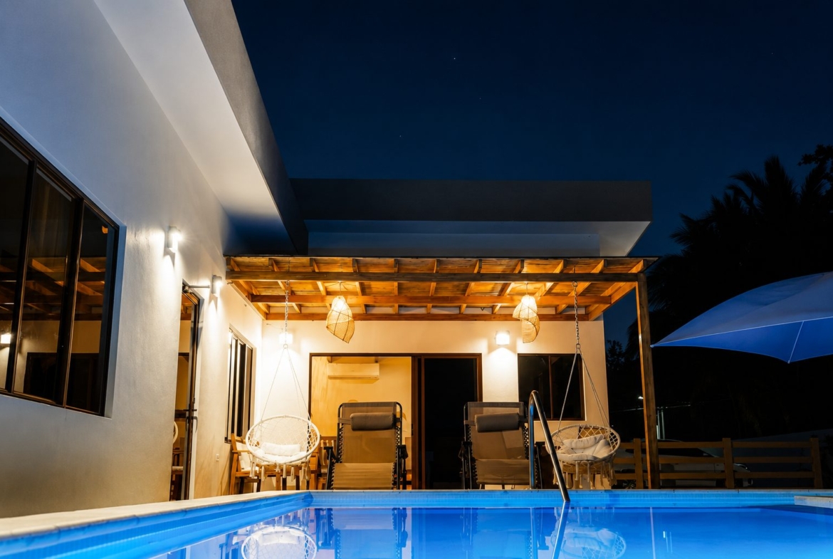 income-producing-villa-with-3-independent-beach-homes-for-sale