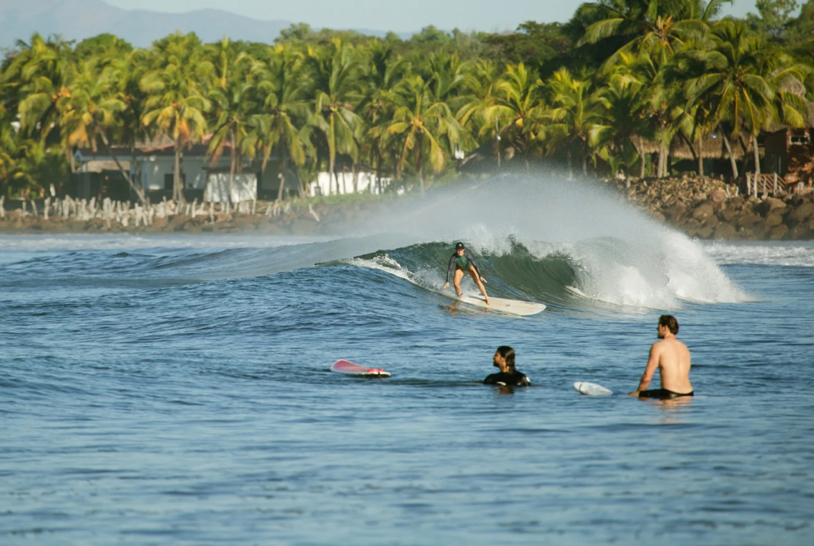 beachfront-surf-resort-investment-nicaragua