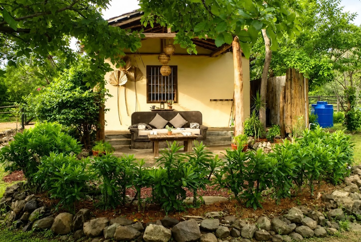 popoyo-casitas-for-sale-playa-guasacate