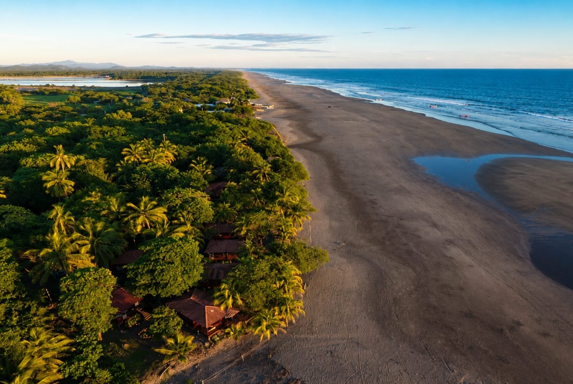 beachfront-surf-resort-mechapa-nicaragua