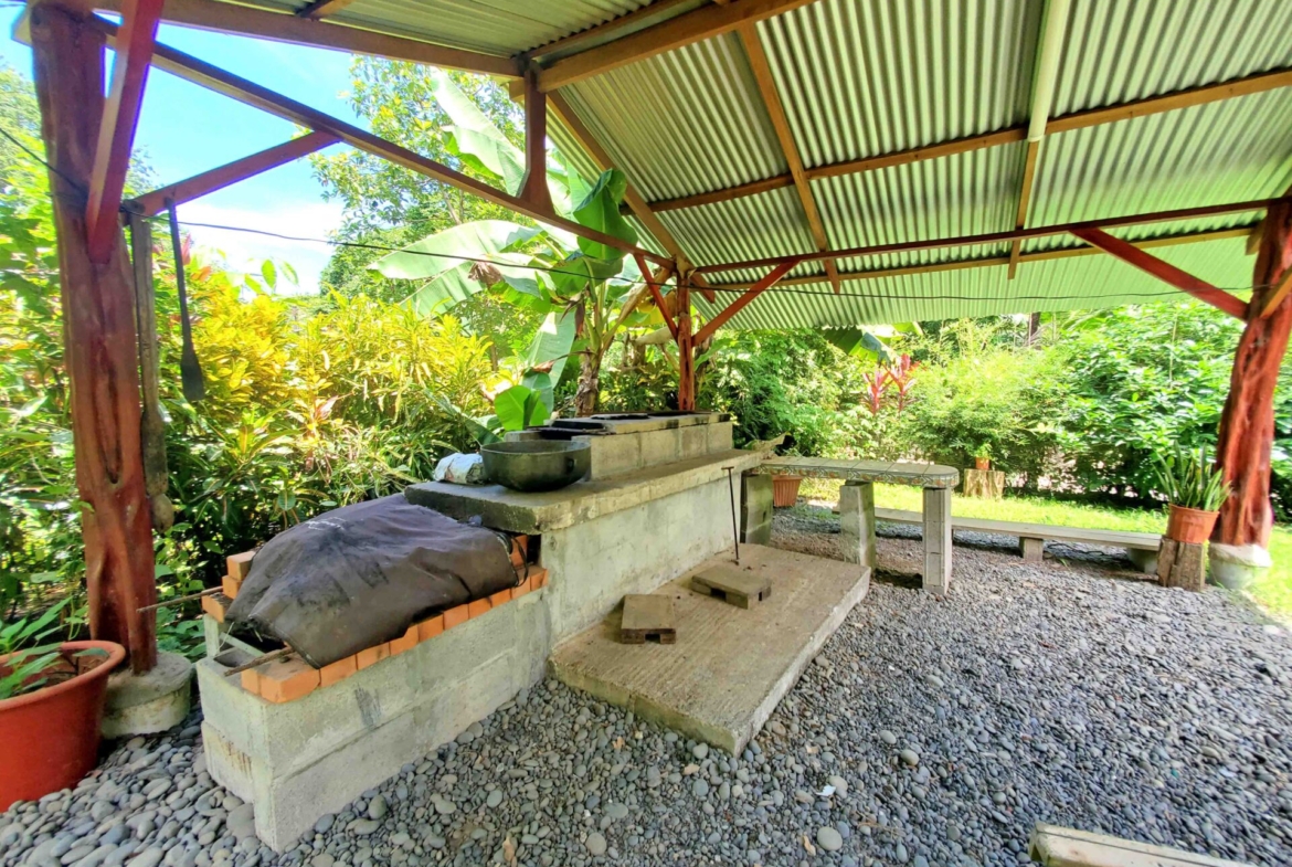 pavones-costa-rica-beach-home-for-sale-near-legendary-surf