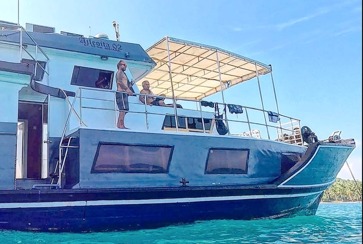 ombak-kabau-mentawai-surf-charter-investment