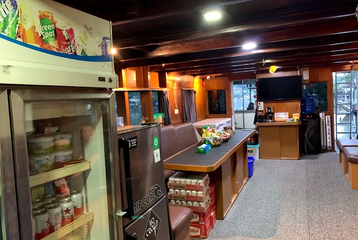 ombak-kabau-mentawai-surf-charter-investment