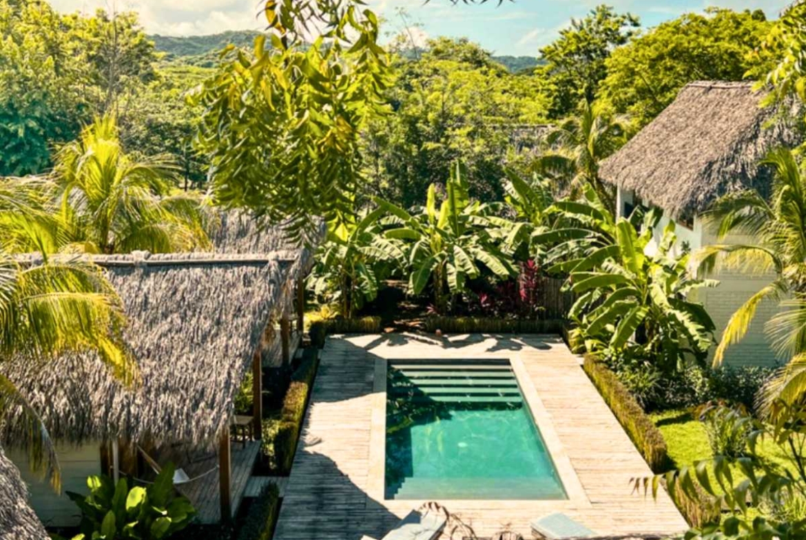 monoloko-surf-lodge-for-sale-nicaragua