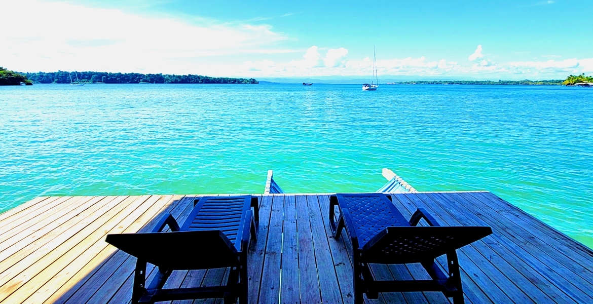 turnkey-overwater-bungalow-business-bocas-del-toro